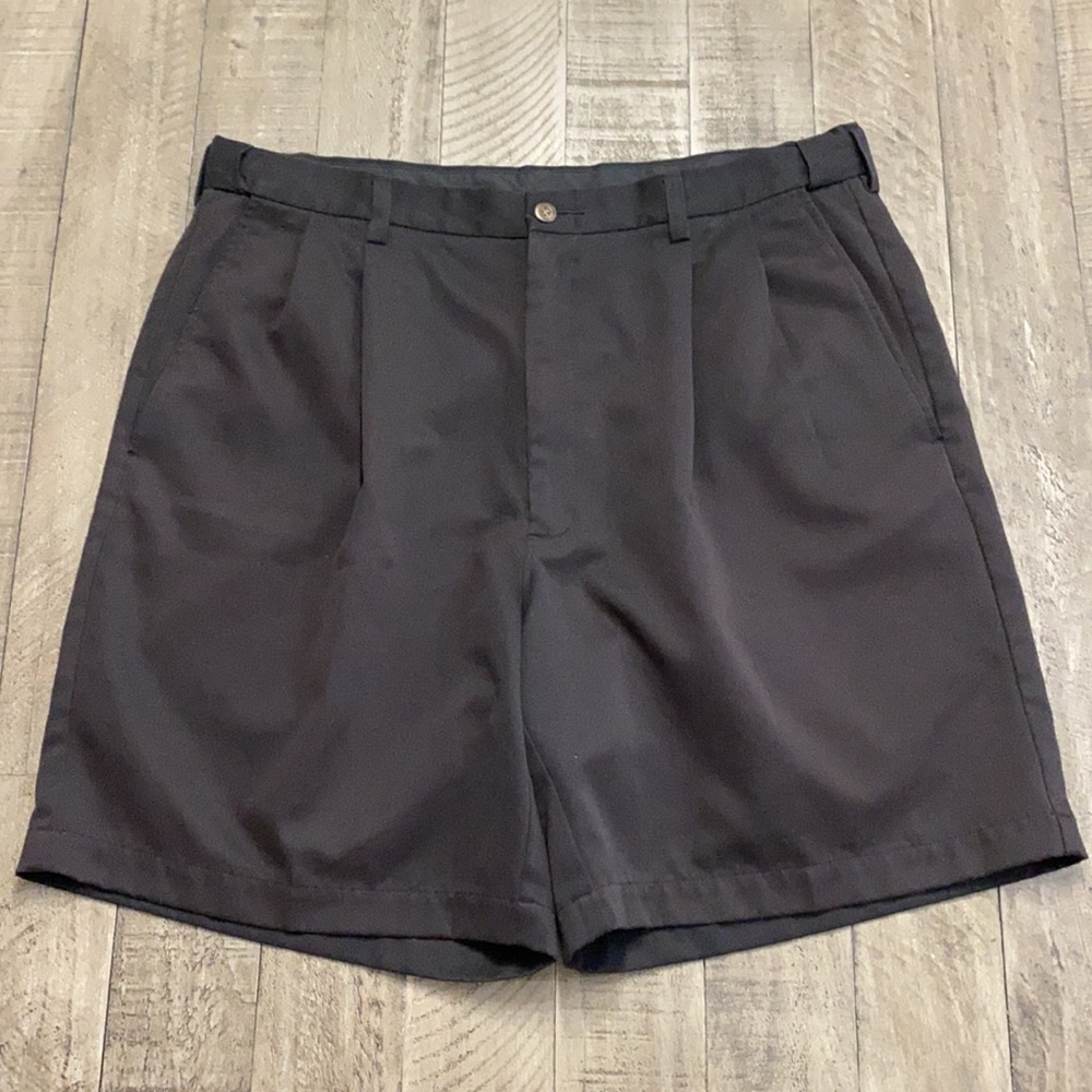 Men’s Haggar Golf Shorts - Picture 4 of 7